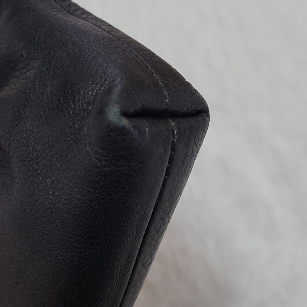 Coach wristlet - Picture 5 of 6